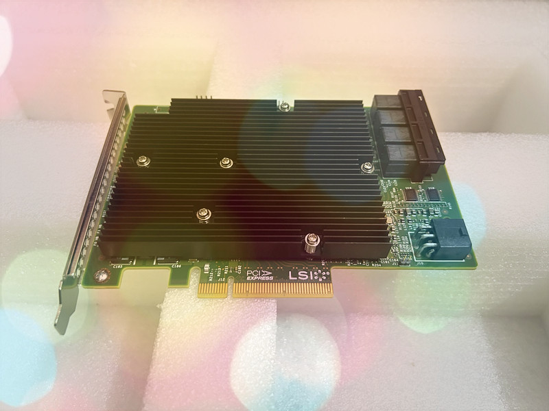 بطاقة تحكم RAID من نوع LSI SAS - مراجعة Lsi 9300 16I Hba It Mode وسعره